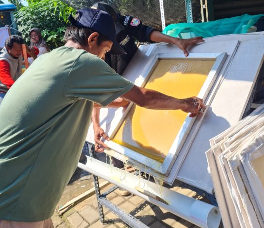 Desa Muara Bakti Adakan Pelatihan Daur Ulang Sampah Bernilai Ekonomis 1