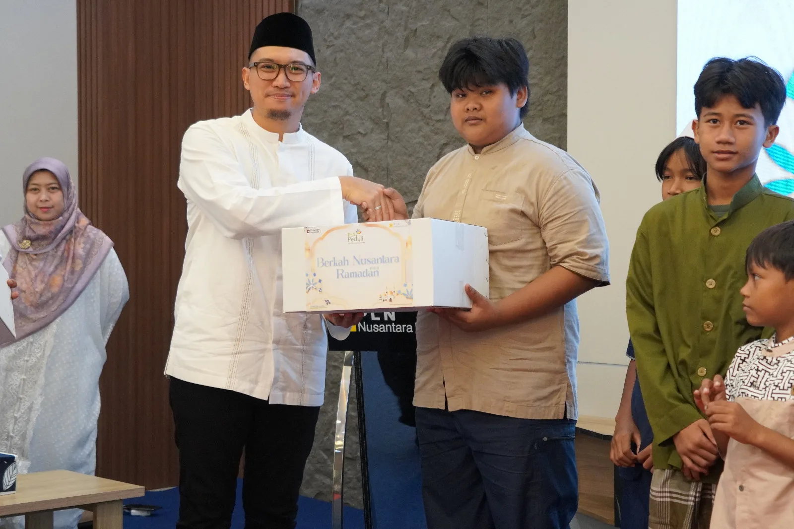 Buka Puasa Bersama Karyawan PLN NP Muara Tawar Pererat Silaturahmi Dan Kepedulian Sosial 1